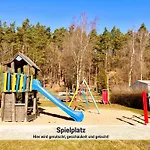 펜션 Wohlfuehlparadies Max, - Strandnah Am Plauer Mit Wlan Und Parkplatz *