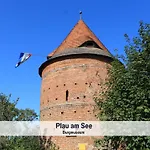 Wohlfuehlparadies Max, - Strandnah Am Plauer Mit Wlan Und Parkplatz 펜션 Stuer