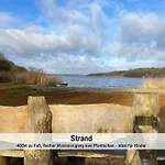 Wohlfuehlparadies Max, - Strandnah Am Plauer Mit Wlan Und Parkplatz 펜션 Stuer